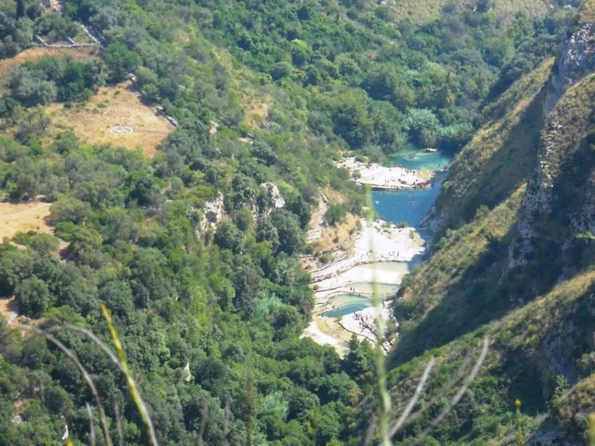 Villa Paola Avola 0*,